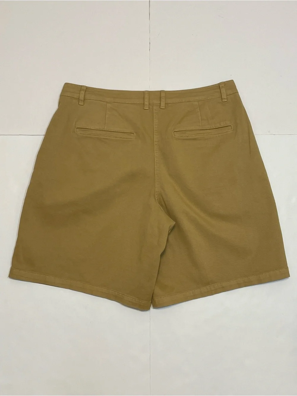 J. Crew Women's High-Rise Pleated Khaki Shorts Size 6